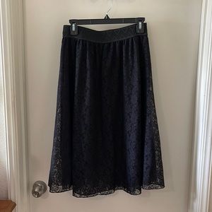 EUC Lularoe lace skirt size S